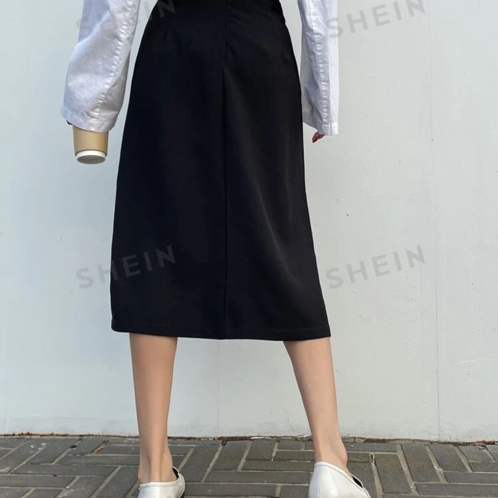 Cute black office skirt - Picture 2 of 3